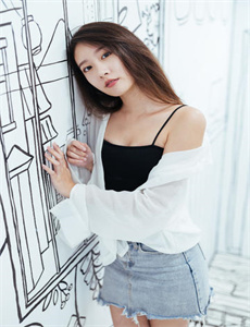 美女被虐视频