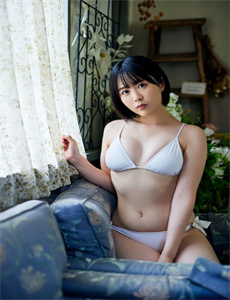 巜巨大爆乳老师