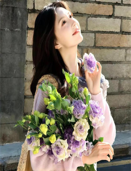 亚瑟在线观看免费视频_小时代快播_美女假视频